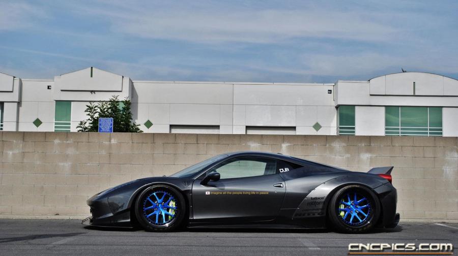  Ferrari 458 Italia by LB Walk Performance 2014 года  (фото 14 из 25)